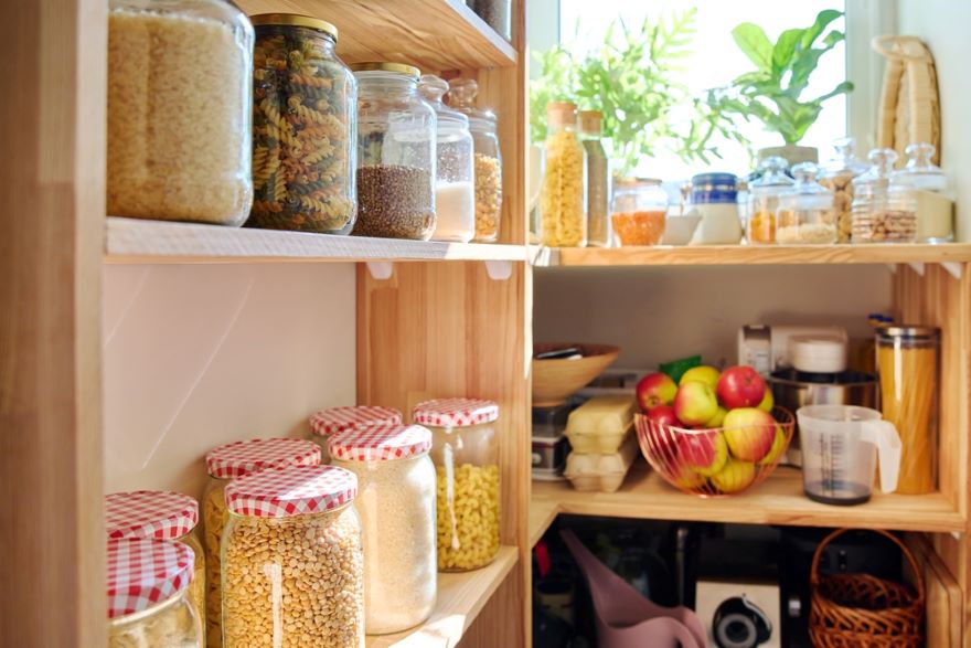 How to stock a healthy pantry full of jars of food